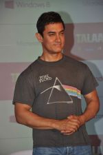 Aamir Khan snapped in a Pink Floyd T-shirt at Microsoft event in Trident, Mumbai on 30th March 2013 (30).JPG